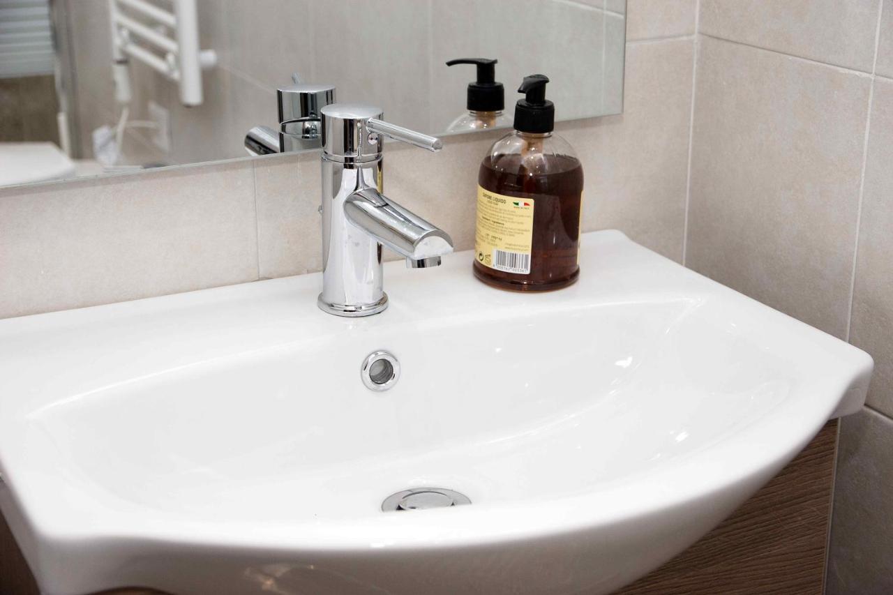 Abbevescia Apartment Bari Ngoại thất bức ảnh