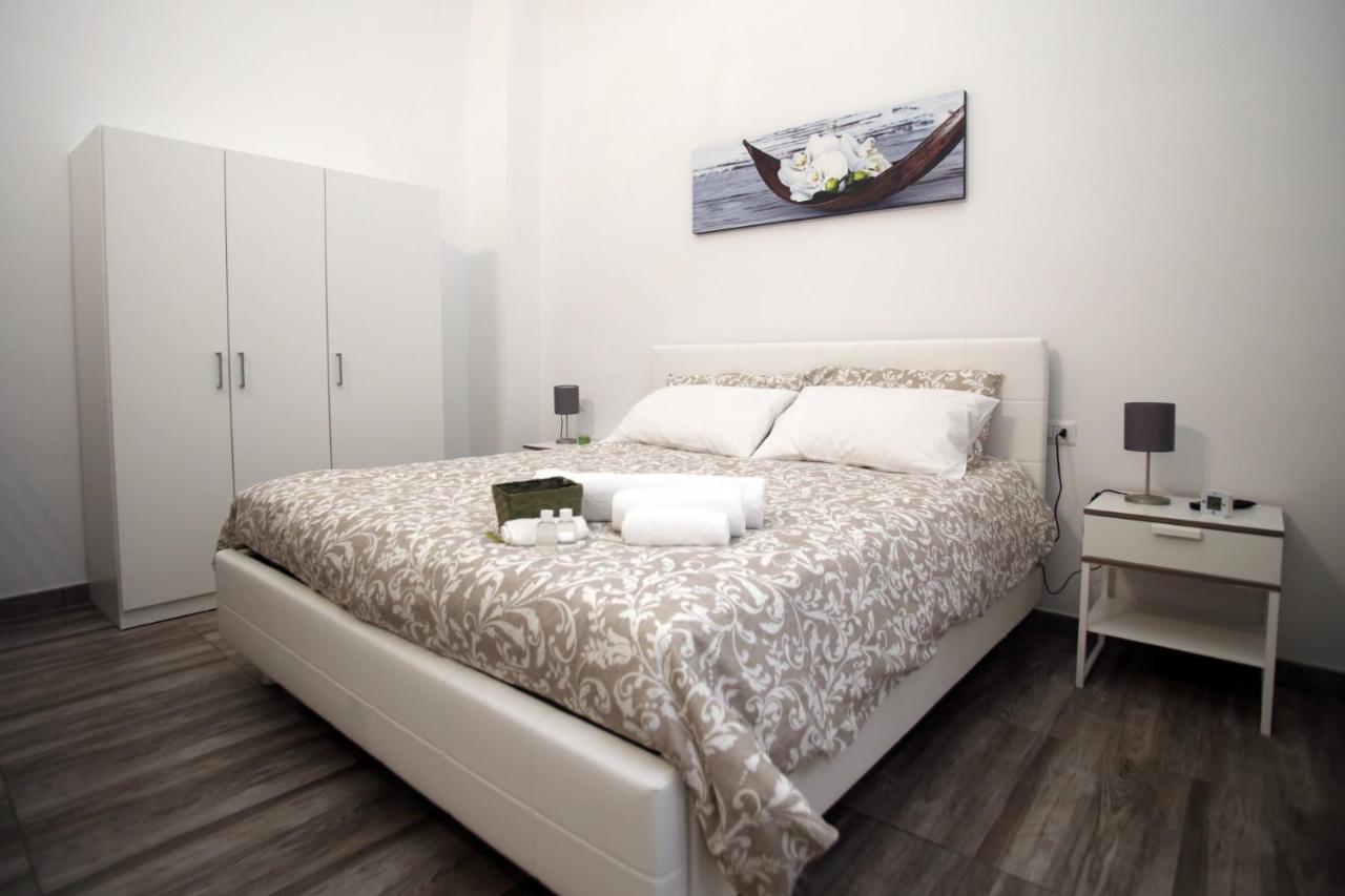 Abbevescia Apartment Bari Ngoại thất bức ảnh